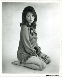 Barbara Parkins feet photo 2