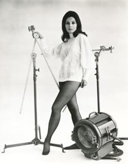 Barbara Parkins feet photo 8