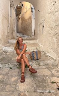 Barbara Schett feet photo 10