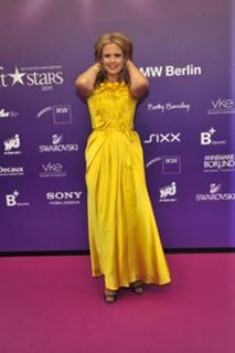 Barbara Schöneberger feet photo thumbnail