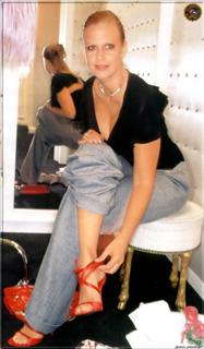 Barbara Schöneberger feet photo thumbnail