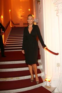 Barbara Schöneberger feet photo thumbnail