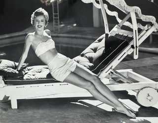 Barbara Stanwyck feet photo 6
