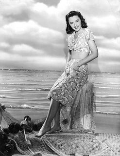 Barbara Stanwyck feet photo 4