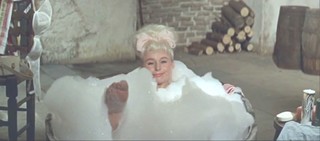 Barbara Windsor feet photo 4