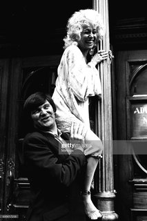Barbara Windsor feet photo 15