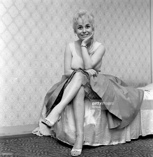 Barbara Windsor feet photo 9