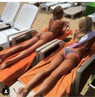 Barbie Blank feet photo thumbnail