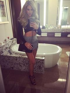 Barbie Blank feet photo thumbnail