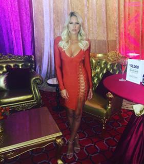 Barbie Blank feet photo thumbnail