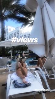 Barbie Blank feet photo thumbnail