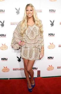 Barbie Blank feet photo thumbnail