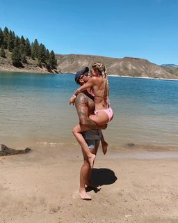 Barbie Blank feet photo thumbnail