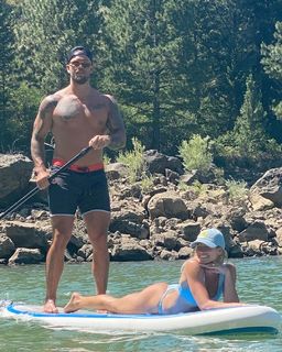 Barbie Blank feet photo thumbnail