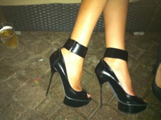 Barbie Blank feet photo thumbnail