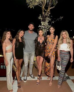 Barbie Blank feet photo thumbnail