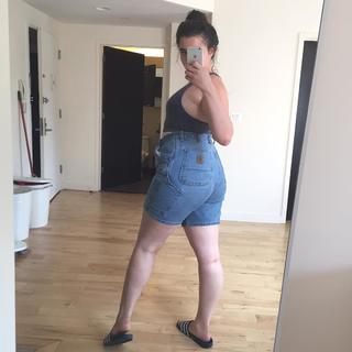 Barbie Ferreira feet photo thumbnail