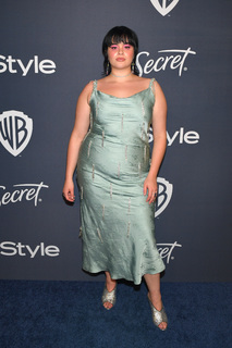 Barbie Ferreira feet photo thumbnail