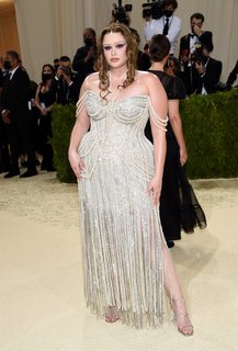 Barbie Ferreira feet photo thumbnail