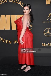 Barbie Ferreira feet photo thumbnail