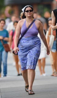 Barbie Ferreira feet photo thumbnail