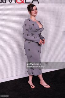 Barbie Ferreira feet photo thumbnail