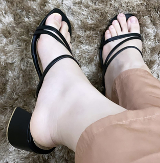 Barbie Forteza feet photo 3