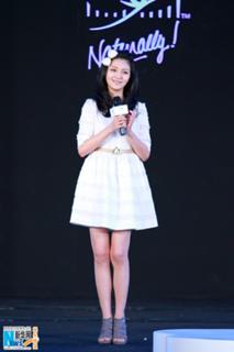 Barbie Hsu feet photo 4