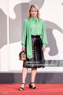 Barbora Bobulova feet photo 4