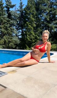 Barbora Mottlová feet photo 1
