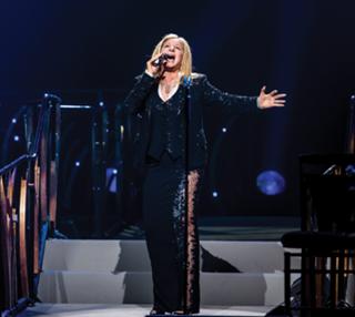 Barbra Streisand feet photo thumbnail