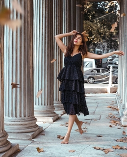 Barkha Singh feet photo thumbnail