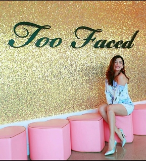 Barkha Singh feet photo thumbnail