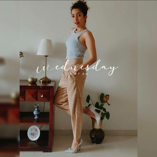 Barkha Singh feet photo thumbnail