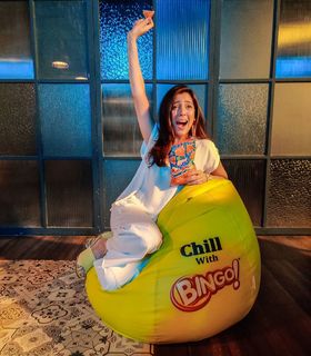 Barkha Singh feet photo thumbnail