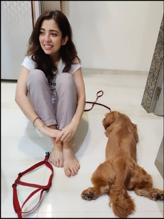 Barkha Singh feet photo thumbnail