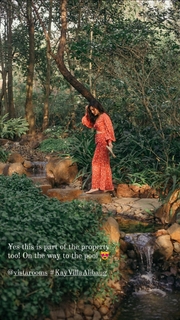 Barkha Singh feet photo thumbnail