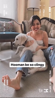 Barkha Singh feet photo thumbnail