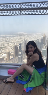 Barkha Singh feet photo thumbnail