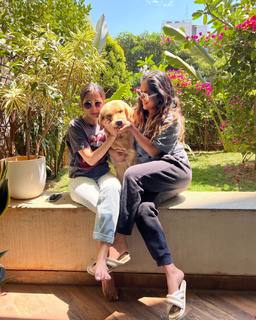 Barkha Singh feet photo thumbnail