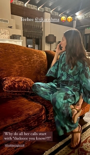 Barkha Singh feet photo thumbnail