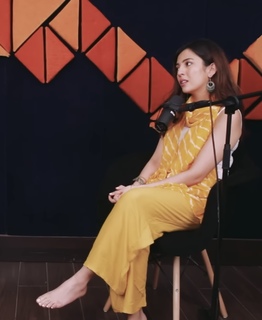 Barkha Singh feet photo thumbnail