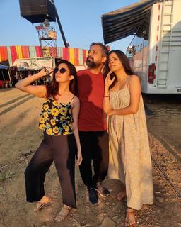 Barkha Singh feet photo thumbnail