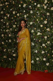 Barkha Singh feet photo thumbnail