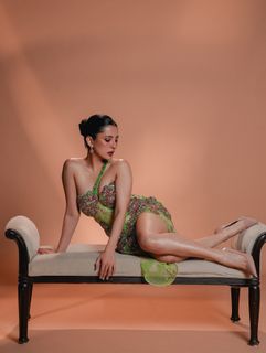 Barkha Singh feet photo thumbnail