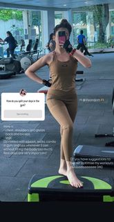 Barkha Singh feet photo thumbnail