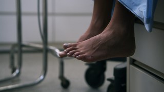 Barrett Doss feet photo 2