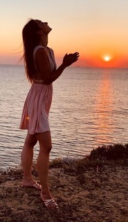 Basak Gümülcinelioglu feet photo 1