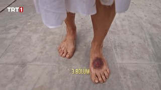 Basak Gümülcinelioglu feet photo 8