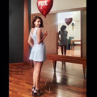 Basak Parlak feet photo thumbnail